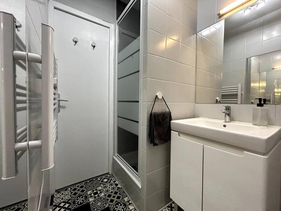 Logement Neuf - Proximite Centre Бурж Екстериор снимка